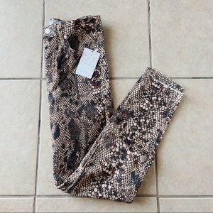 NWT Free People High-Rise Snakeskin Cropped Jeans